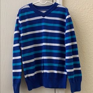 Children’s place boy sweater blue tones with white
